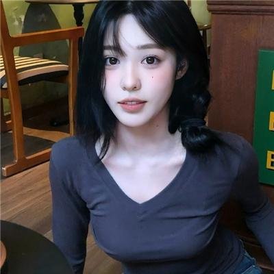与鲨同游